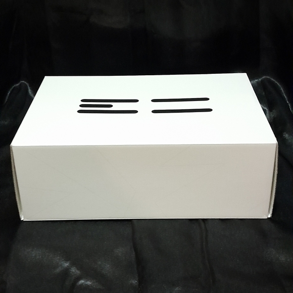 Air Jordan XXXVII BOX ONLY 9.5 Outside Sleve Does Have Flaws Some In Box - Picture 7 of 16